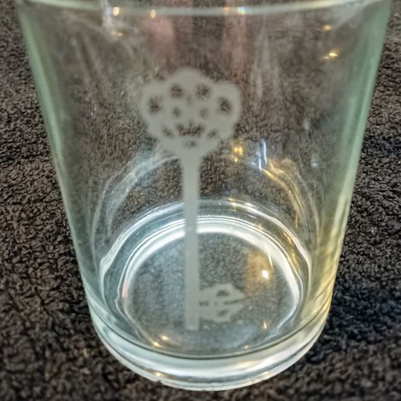 2 Crystal Old Fashioned Glasses Etched Key Bike - Picture 5 of 5